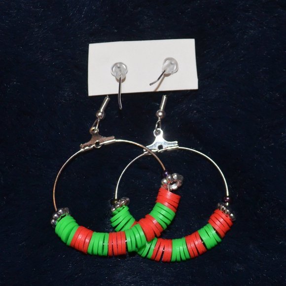 Red & Green Christmas Elf-Themed Clay Beaded Silver-Plated Hanging Earrings - Picture 2 of 4